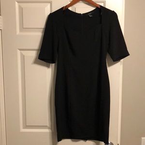 EVERYONE NEEDS A SIMPLE BLACK DRESS!!